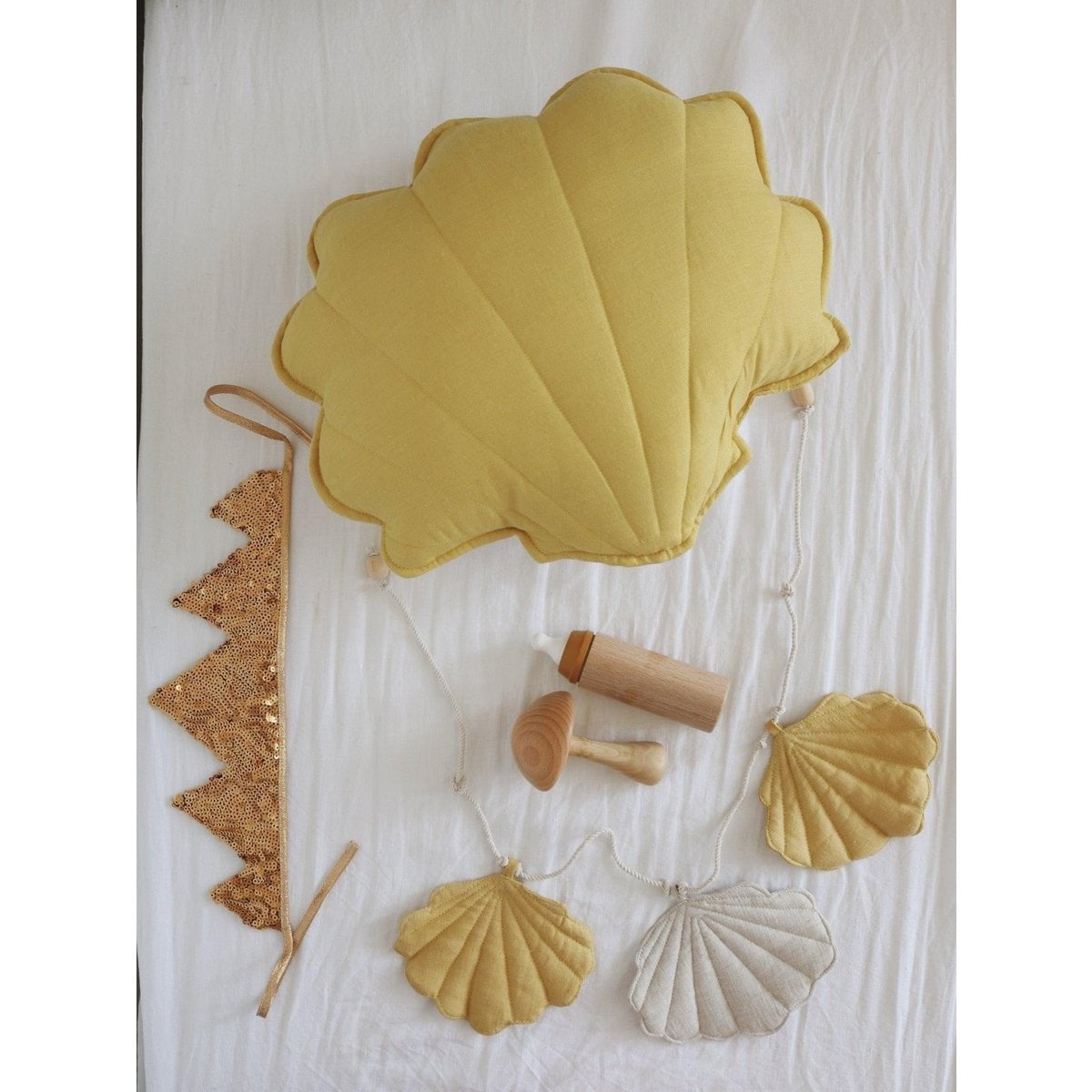 “Honey” Linen Shell Pillow