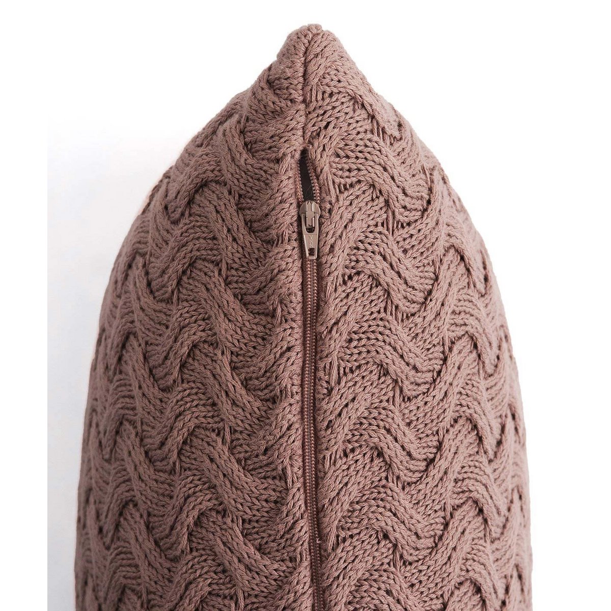Soft Pink – Cushion Cover / Kussenhoes – Knitted Cable Pattern – 45×45 cm – Urbane Hide