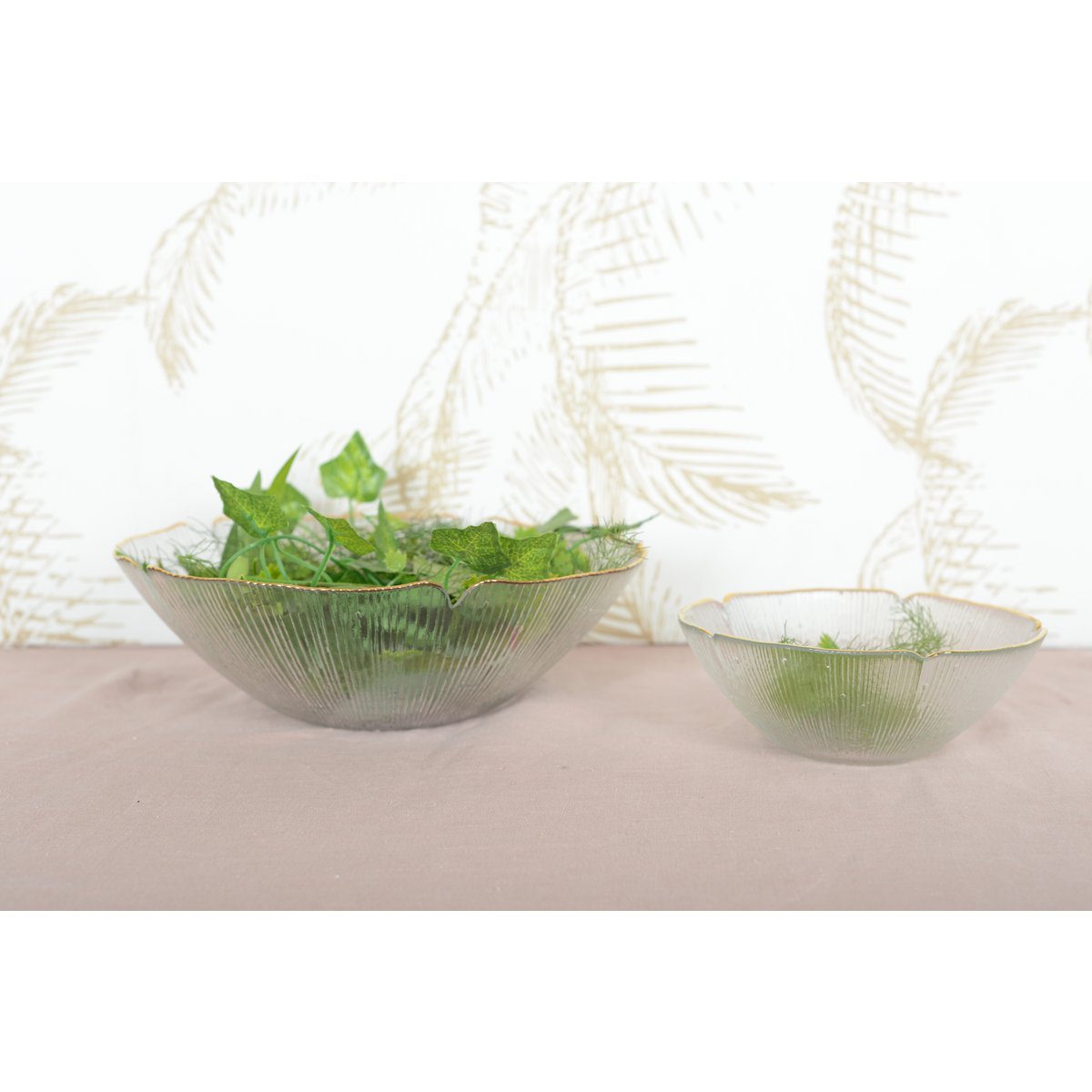 BLOMMIG GLAS-SALADSKÅL MED GULDKANT 25CM