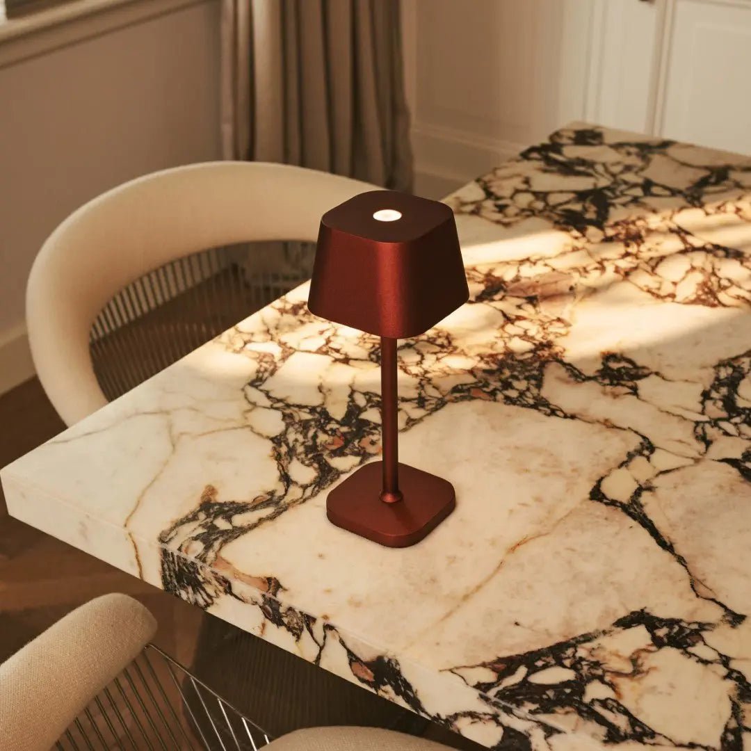 Ava Bronze uppladdningsbar bordslampa