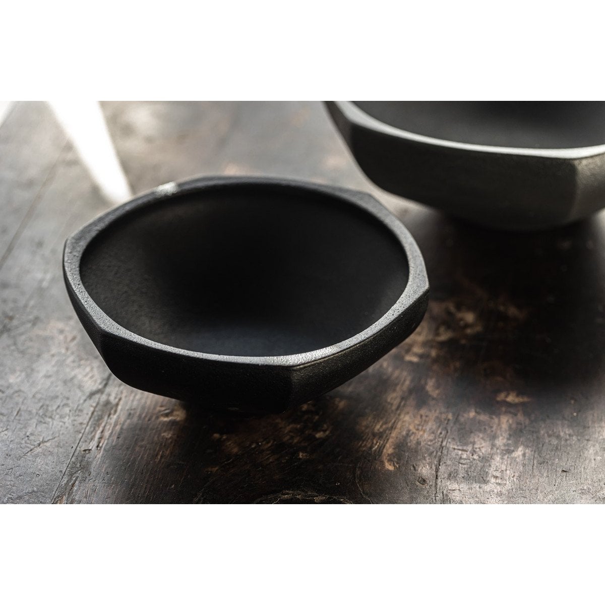 Skål i modern asiatisk stil, exklusiv design och finish, KUNYU22ZW