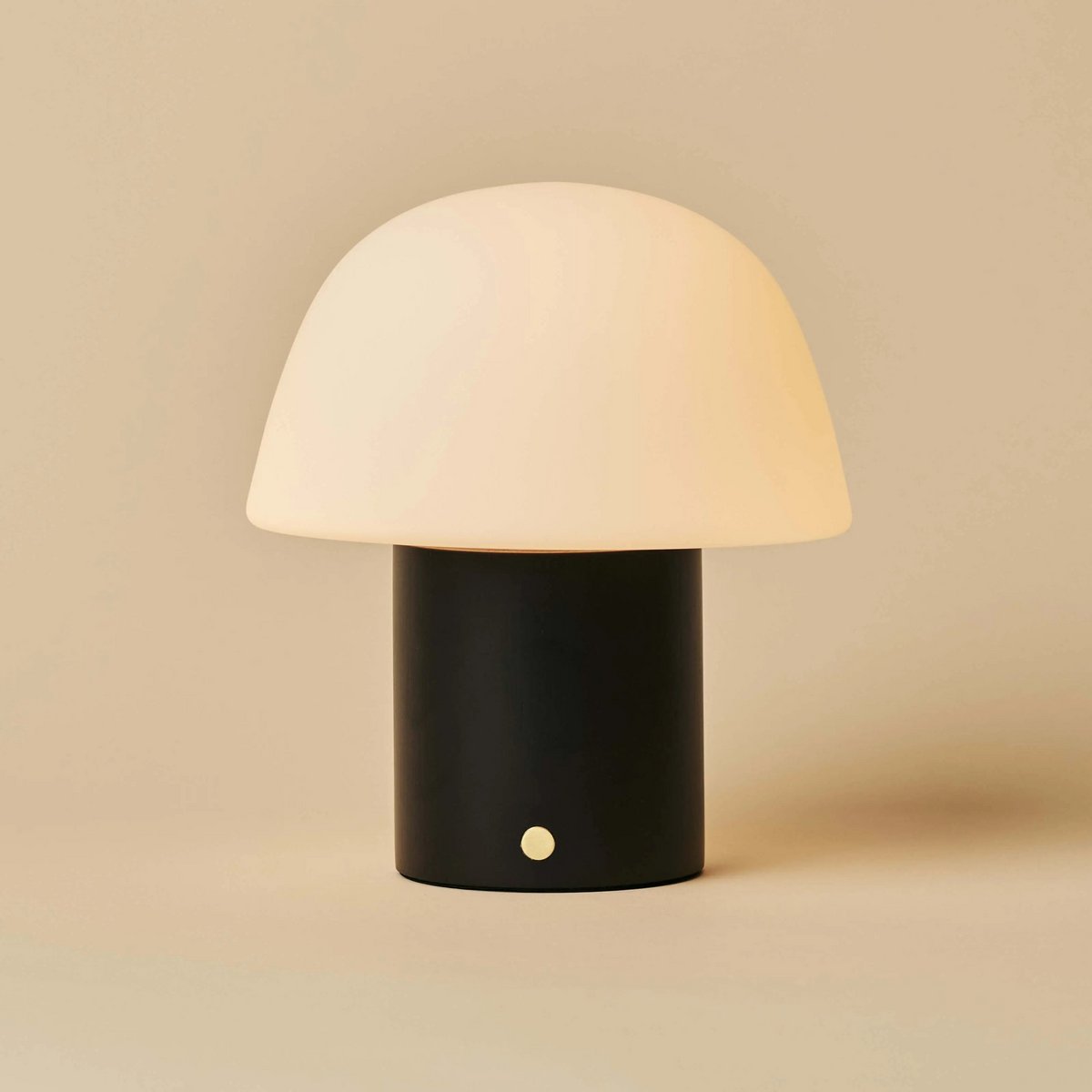 Yannick Black Cordless Table Lamp