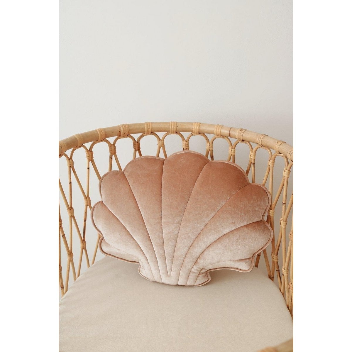 “Beige Pearl” Velvet Shell Pillow