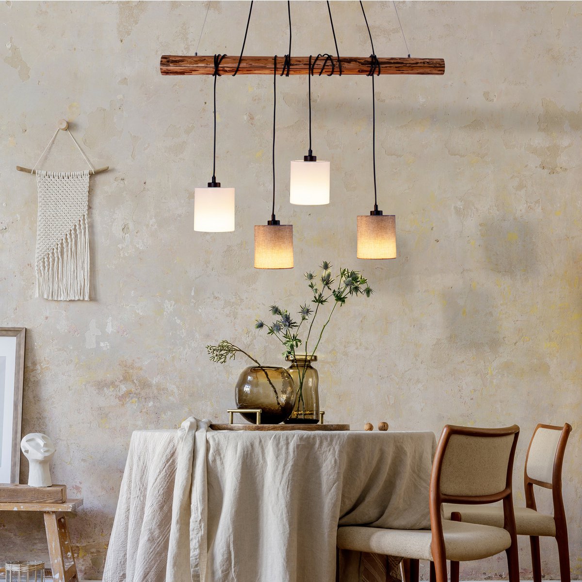 4er Pendelleuchte "MALTA" aus Metall und Holz, mit Textilschirmen in Grau und Weiß, E27-Fassung, Beleuchtung für Wohnzimmer, Büro oder Nachttisch