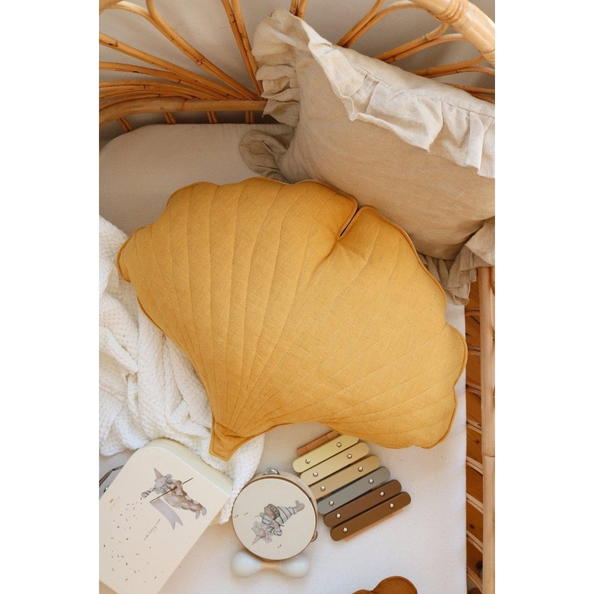 “Mango” Linen Ginkgo Leaf Pillow