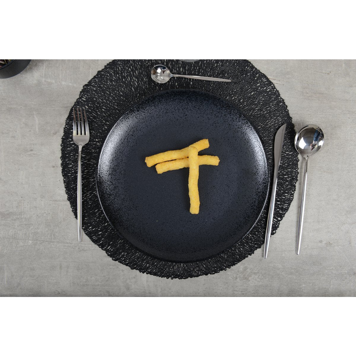 Black flat plate with shine 27cm