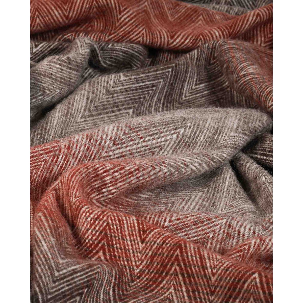 Wool Throw Blanket MANORIA Alba - multicolored red