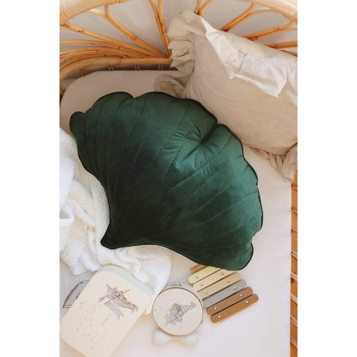 “Green” Velvet Ginkgo Leaf Pillow