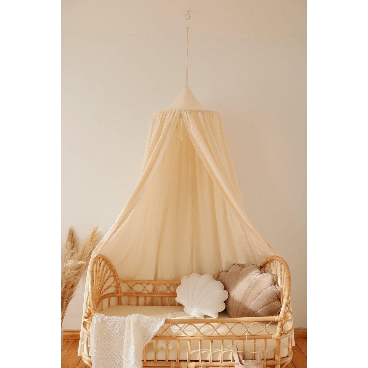 “White Pearl” Velvet Shell Pillow