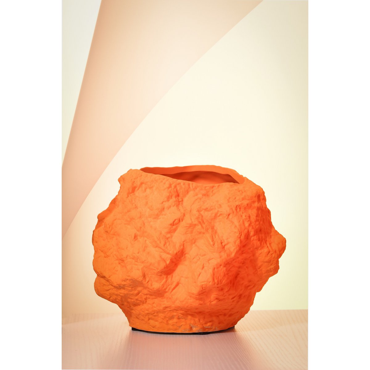 Ceramic vase with look of rock, in trendy orange CHU20OR