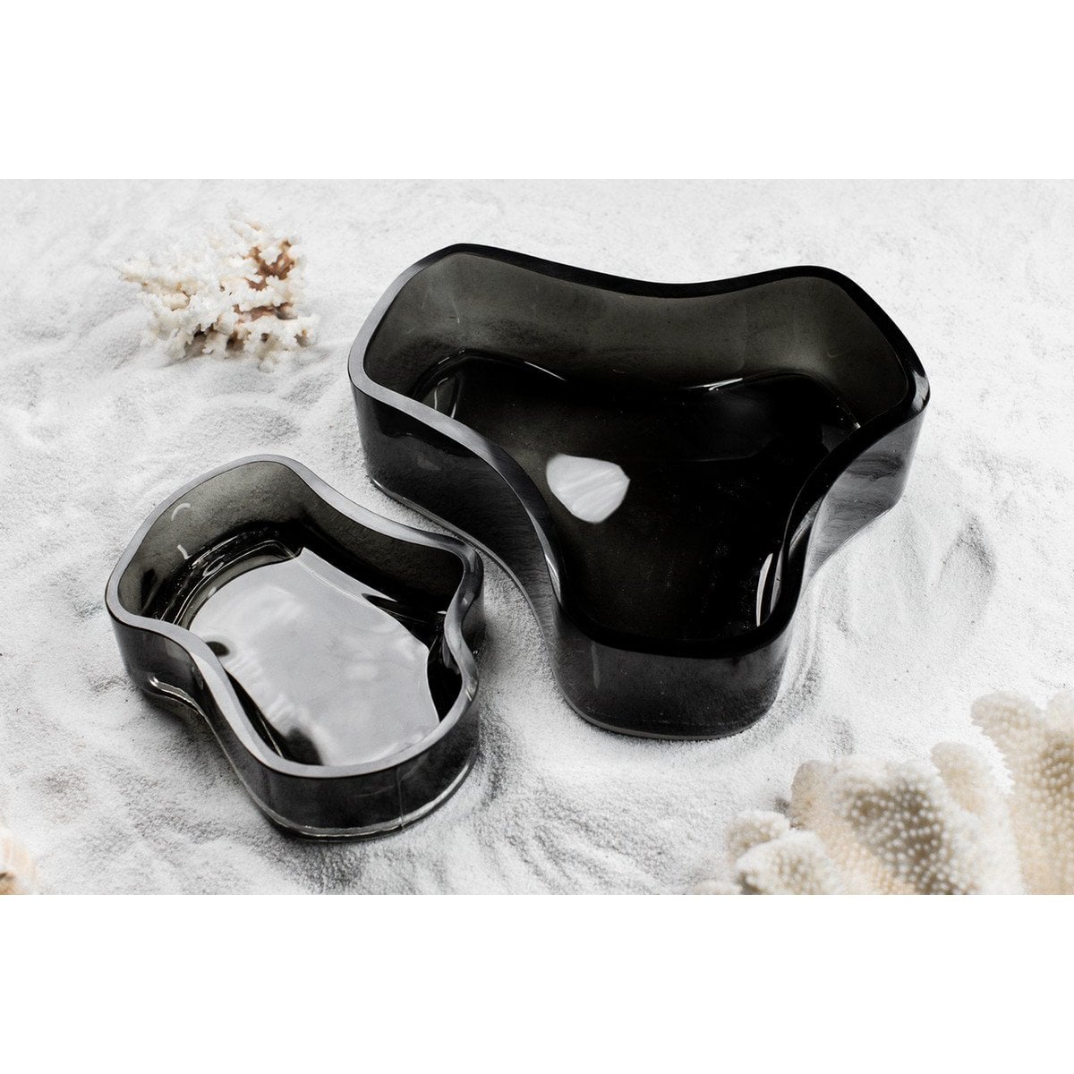 New modern design large bowl or plate, inspired by CORAL and Aalto, COR08GR