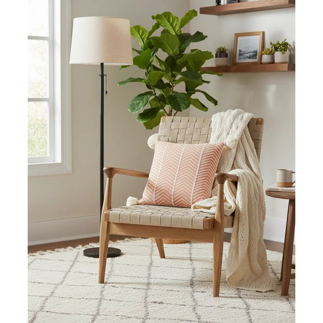 Soft Coral – Cushion Cover / Kussenhoes – Chevron Knit with Tassels – 45×45 cm – Urbane Hide