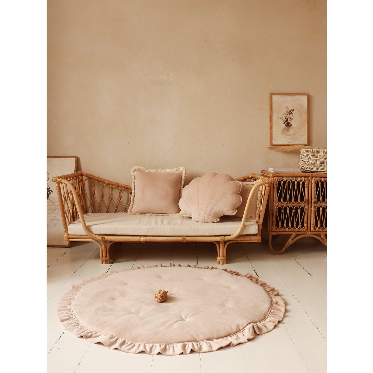Soft Velvet Shell Cushion “Latte”