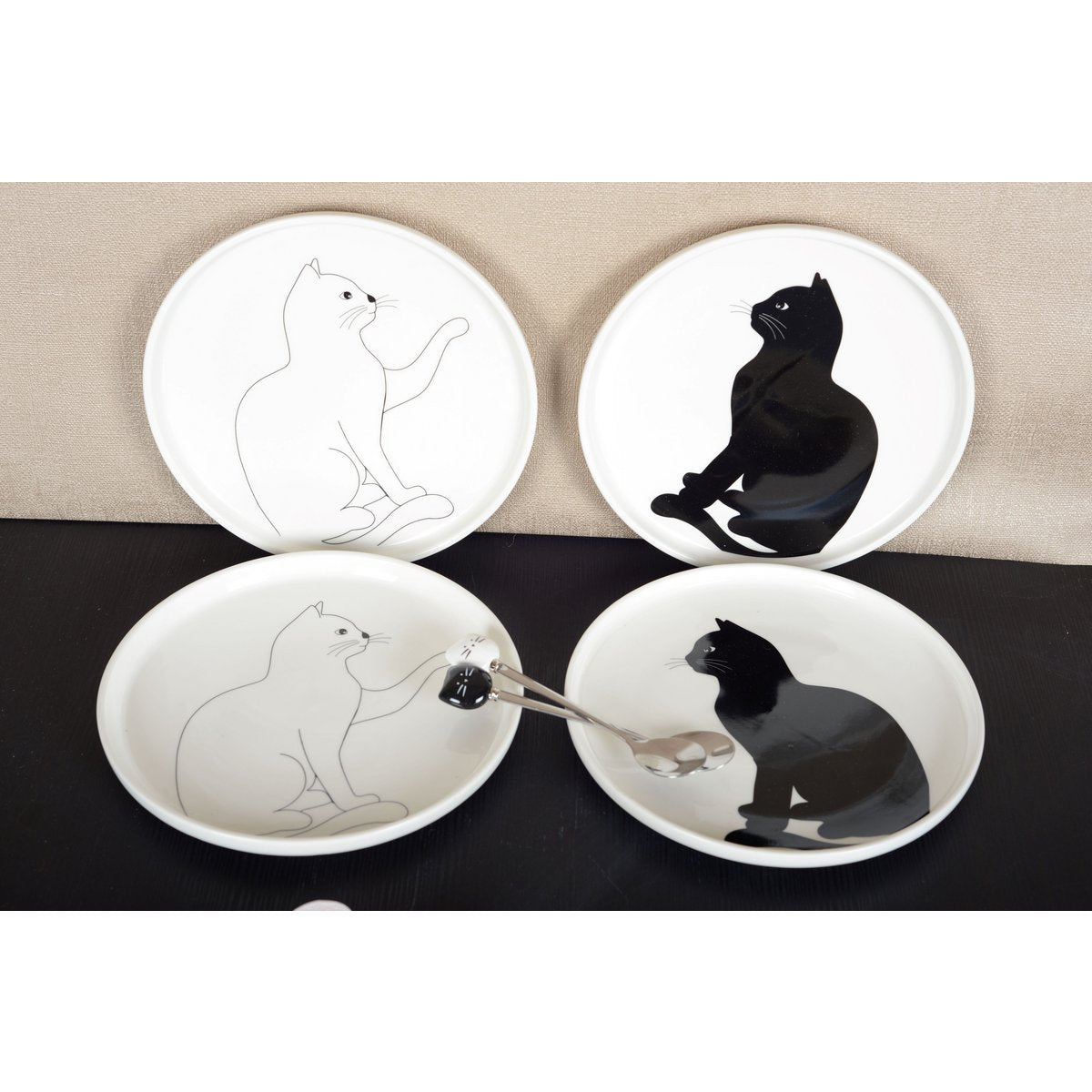 BLACK AND WHITE CAT DESSERT PLATES - SET OF 4