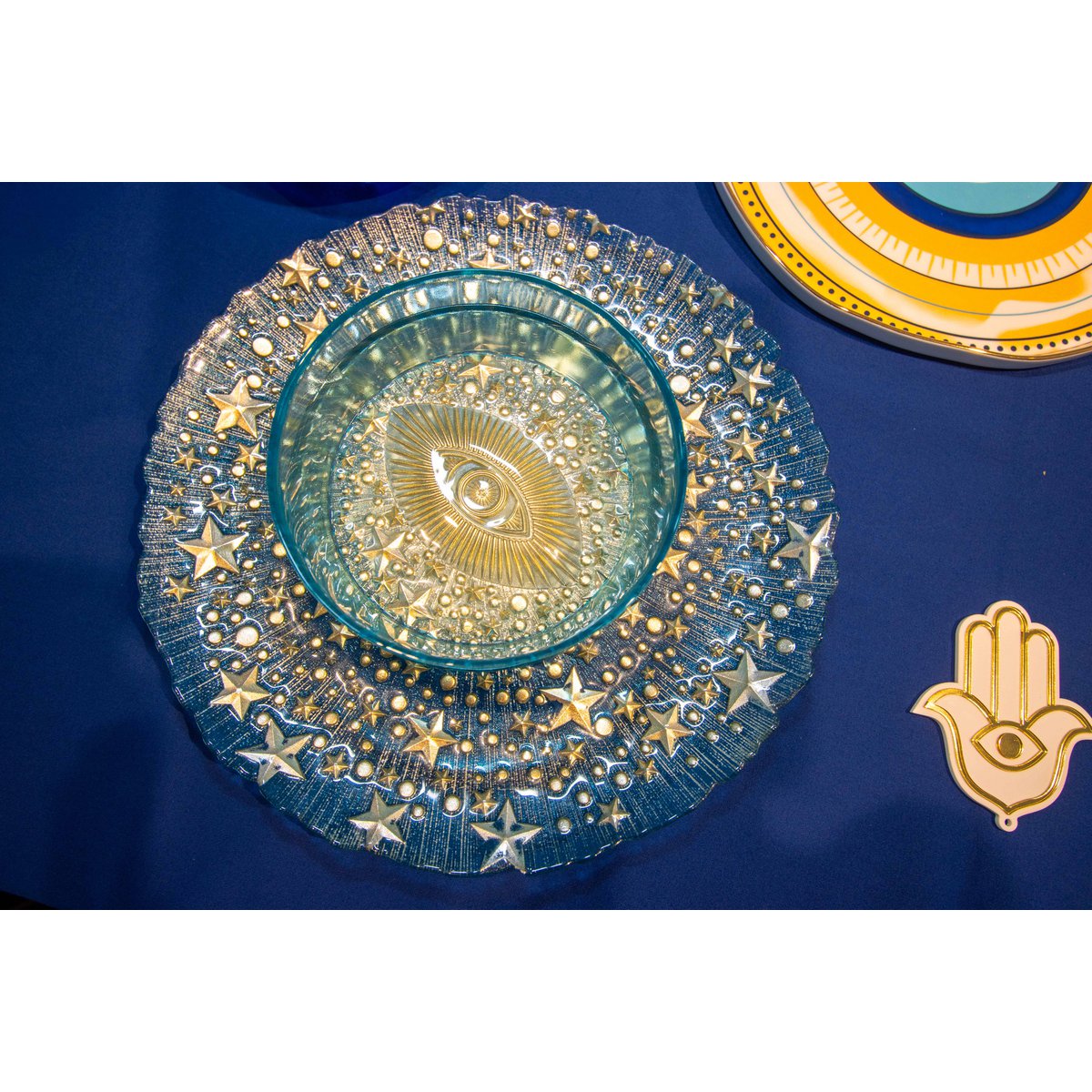 Turquoise blue eye presentation plate 32x32x2.5cm