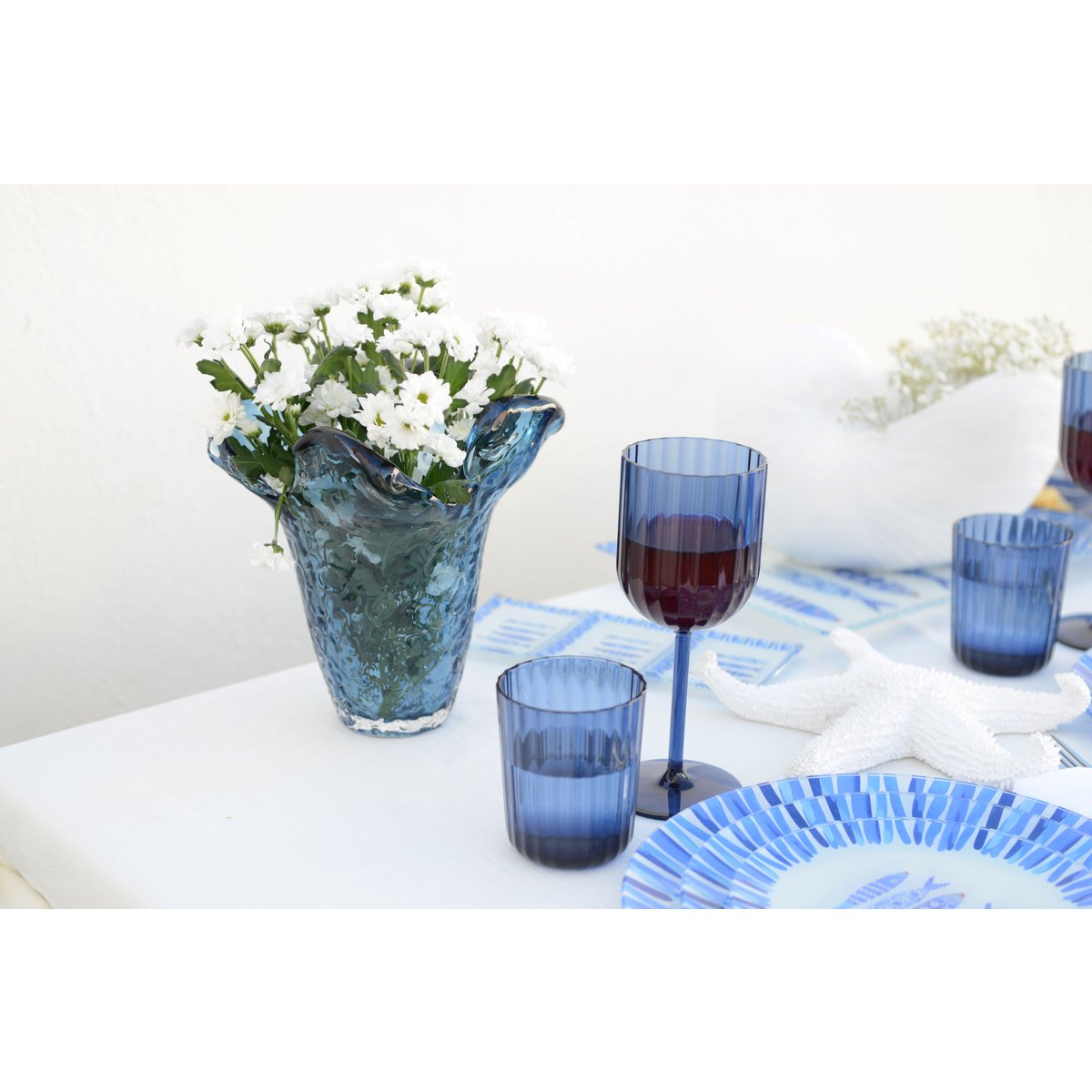 Glass blue vase 22x22x22cm