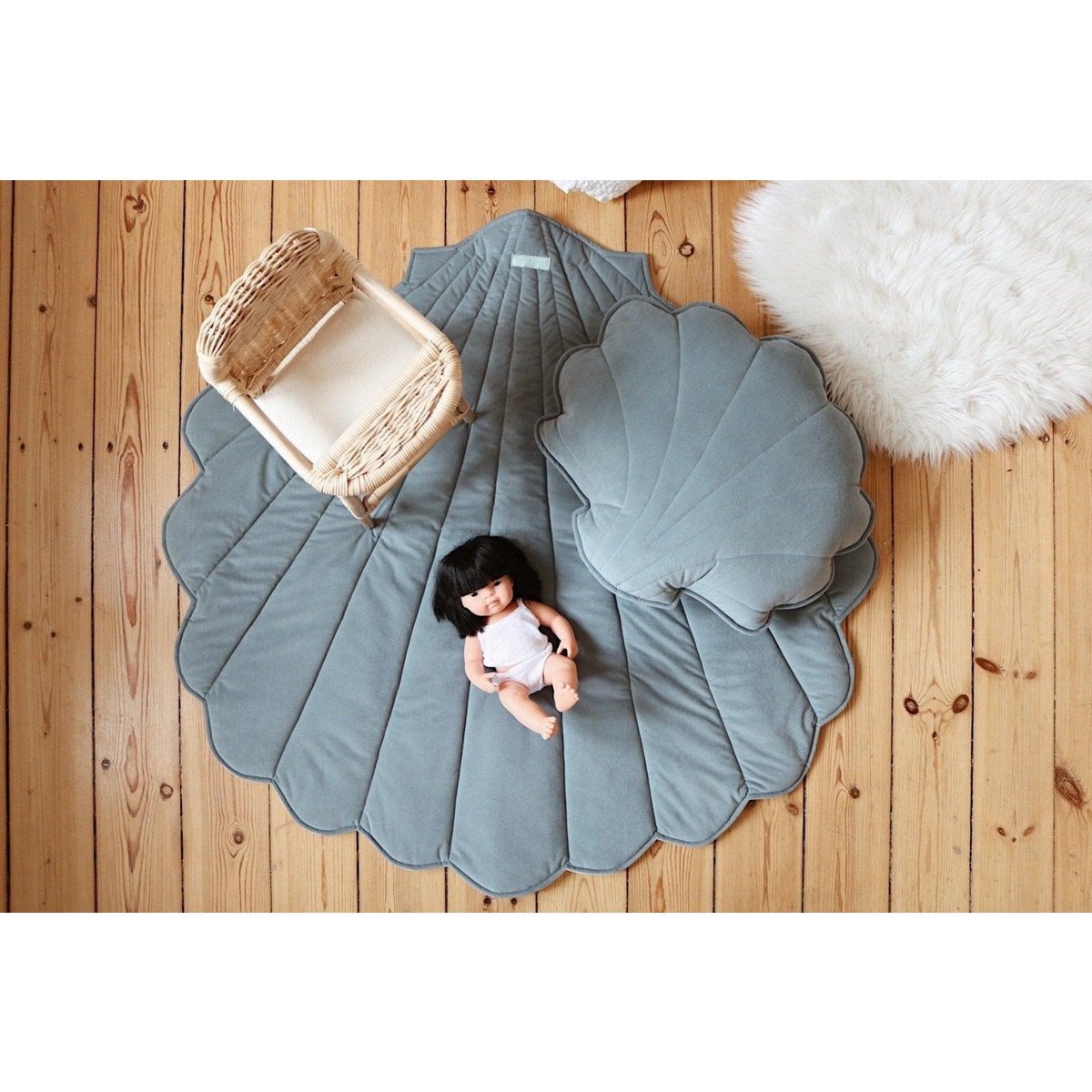 “Grey Mint” Velvet Shell Pillow