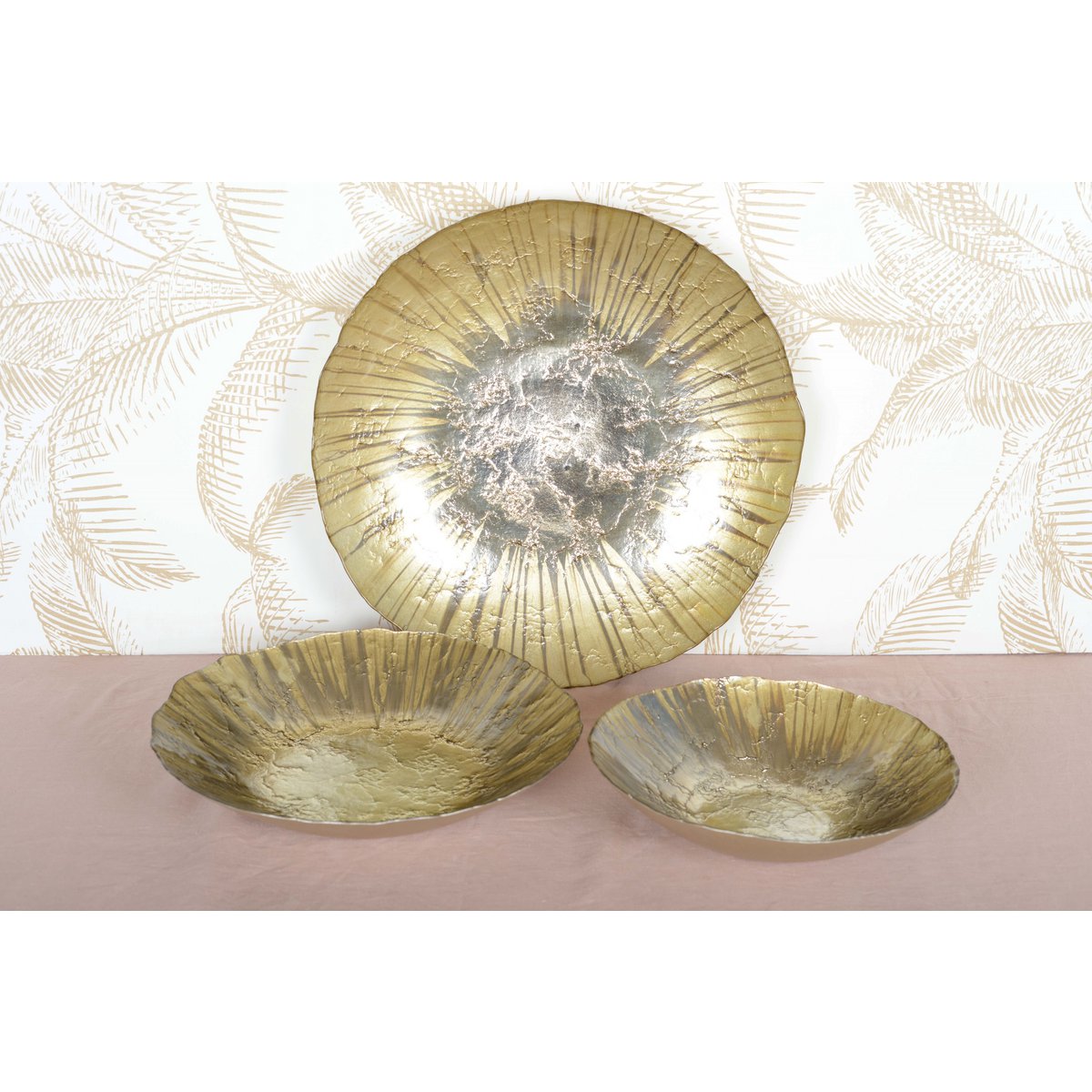 Average ancient gold decorative cut model 40cm