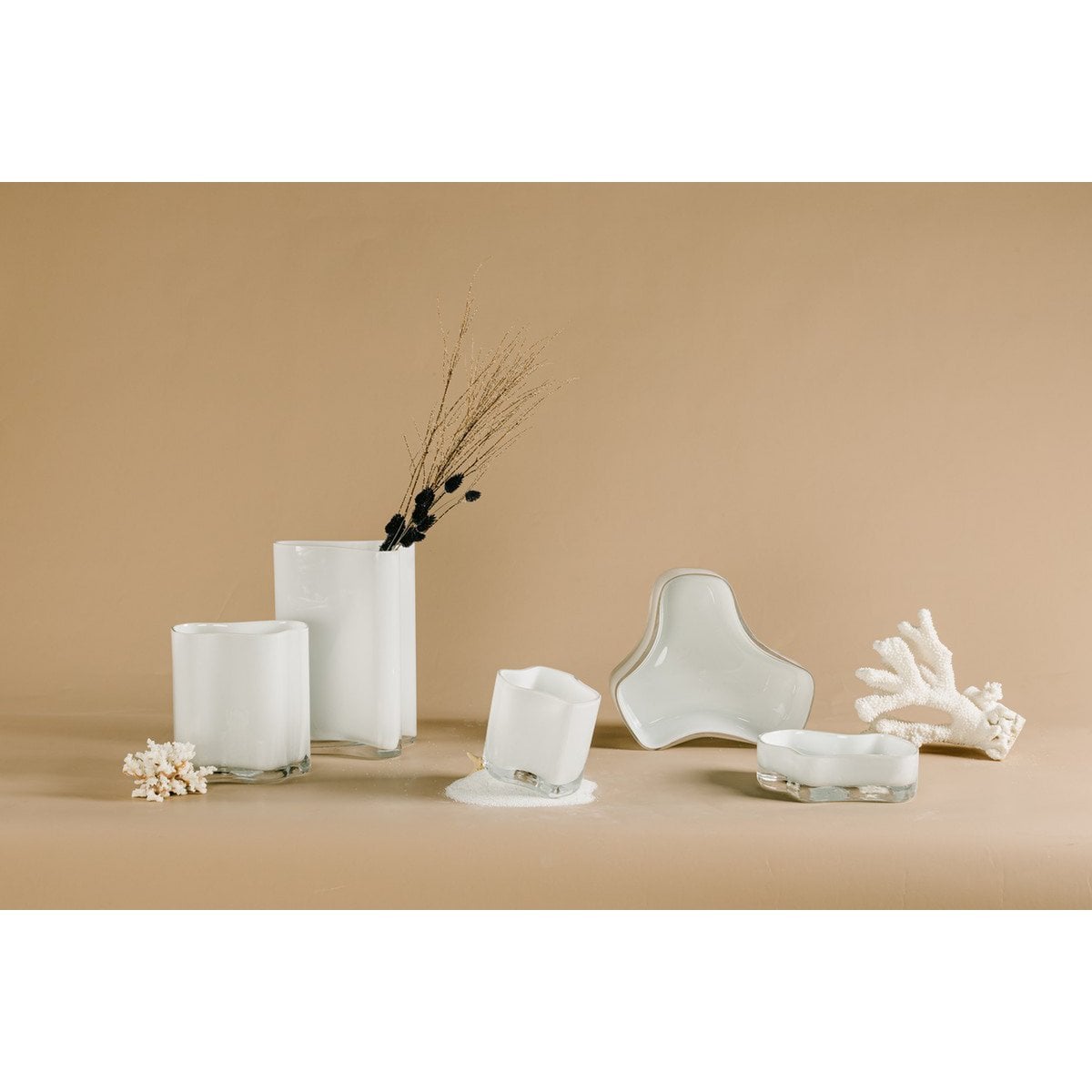 New modern design tall vase inspired by CORAL and Aalto, COR30WH