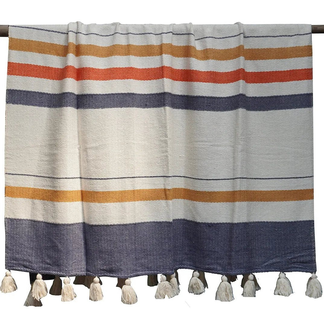 White Striped Plaid / Sofa Throw – with Fringes – 130x170 cm – Urbane Hide