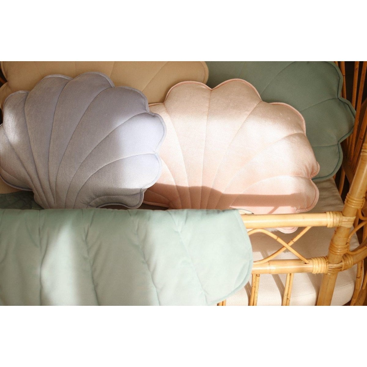 “Apricot Pearl” Velvet Shell Pillow