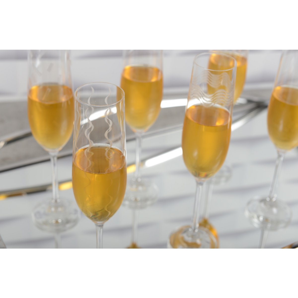 Set med 6 tempo champagneglas