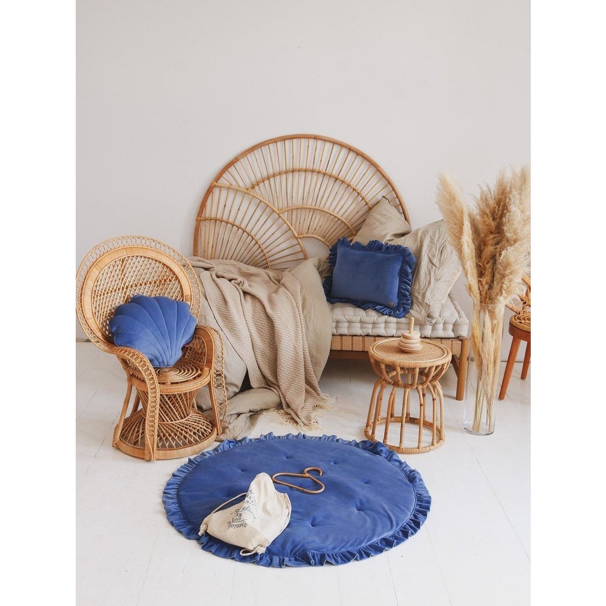 Soft Velvet Pillow with Frill “Sapphire”