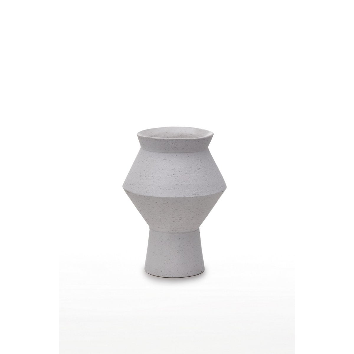 Modern ceramic vase with rough white finish, angular round shape, CUZCO 20 white