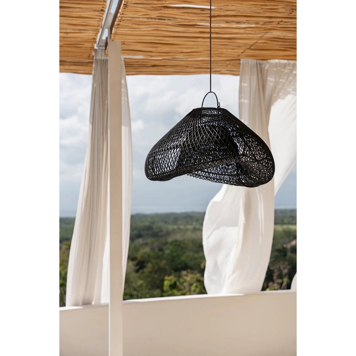 The Cloud Pendant - Black - M