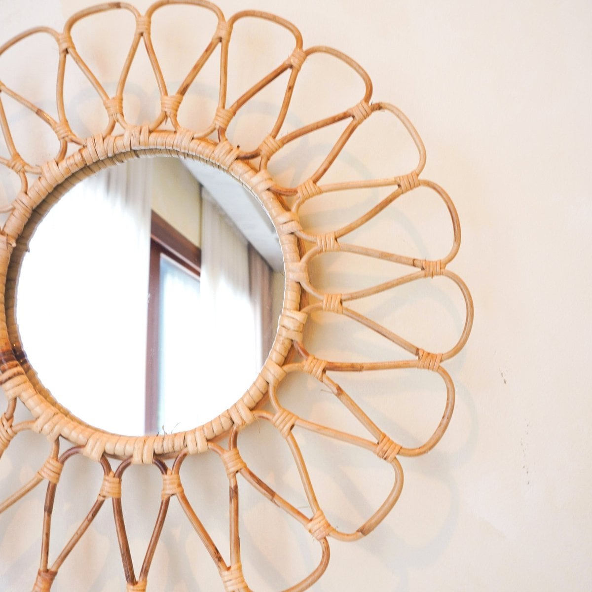 Small Rattan Mirror 38 cm Handmade Boho Wall Mirror DANAU Wall Decoration Round Mirror Decorative Mirror