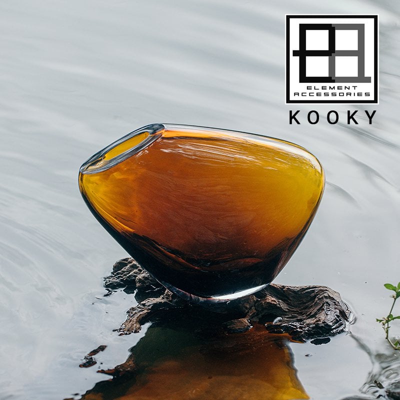 Modern vase, high design organic shape, KOOKY16