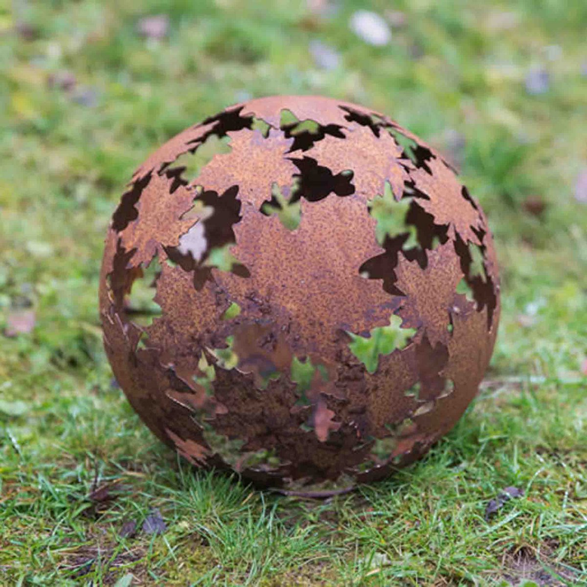 Metal leaves ball | Decoration idea for your autumn decoration